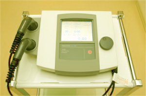 �C�g�[ US-750
